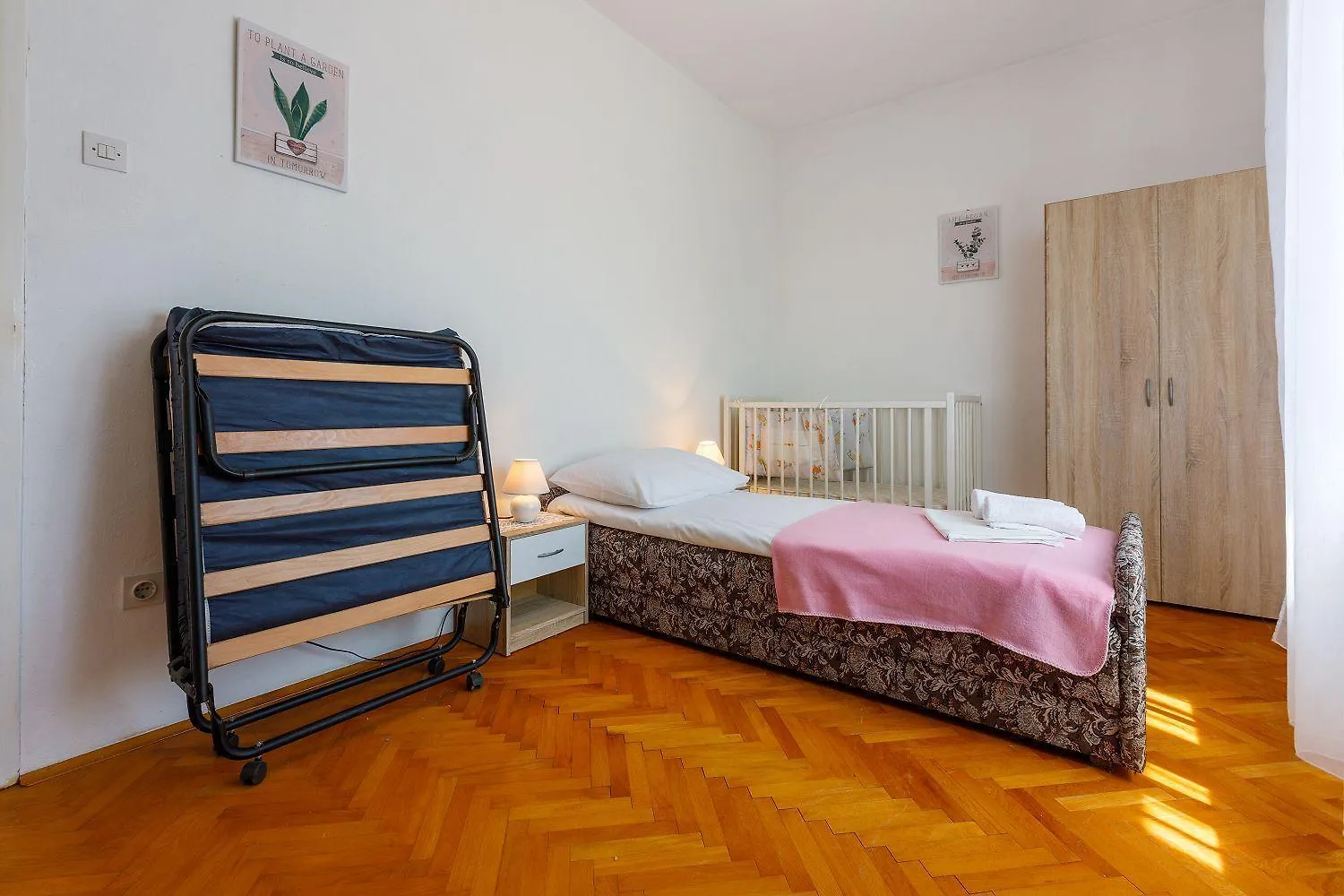 Komfortables Apartment Nur 430 Meter Zum Strand Mit Meerblick, Balkon, Terrasse, Grillbereich Novi Vinodolski
